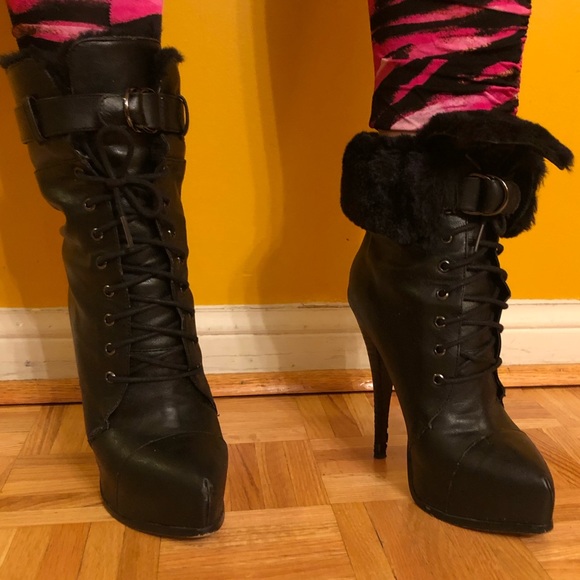 Leather black faux fur platform heel boots - Picture 2 of 5